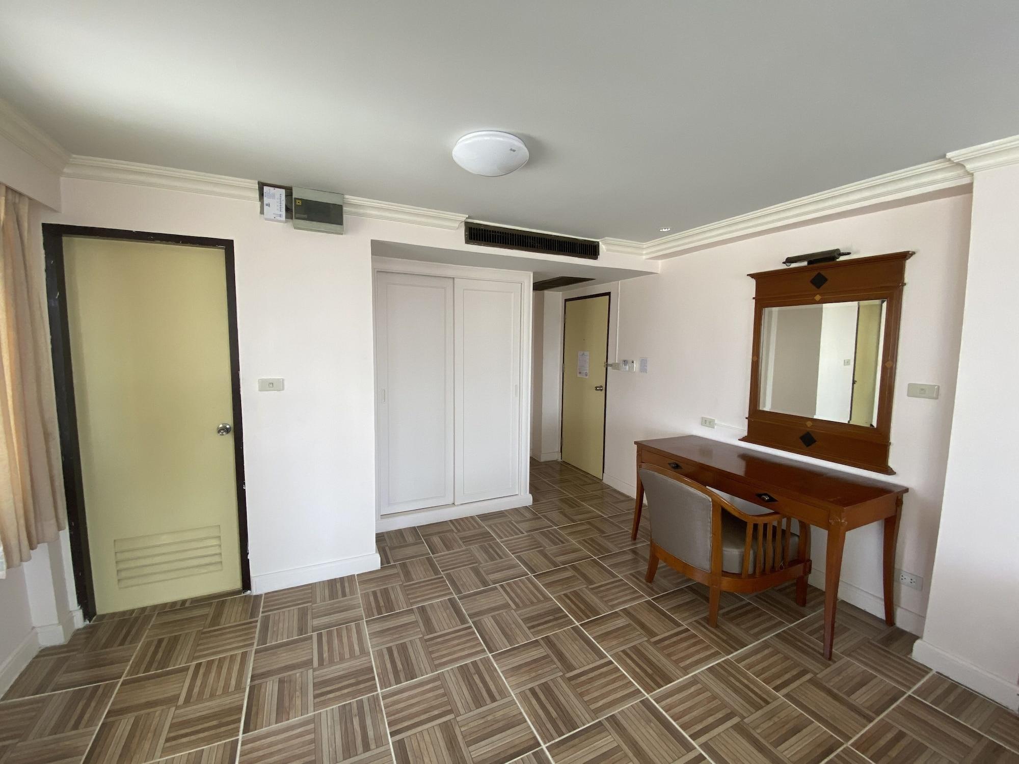 Jumbotel Hotel بانكوك المظهر الخارجي الصورة