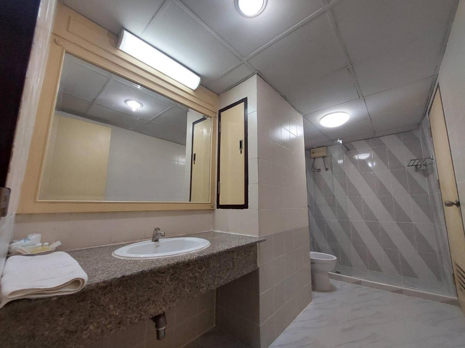 Jumbotel Hotel بانكوك الغرفة الصورة